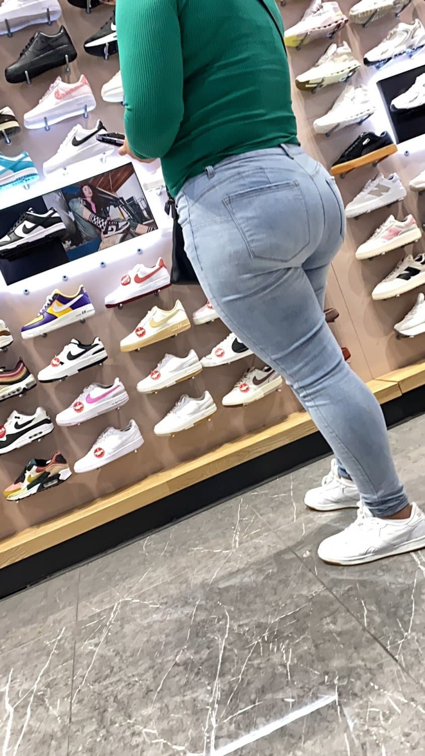 Latin big booty milfs @ Marshalls