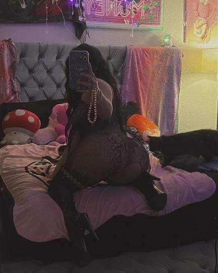 23 year old Gemini Latina escort in Exposition Park