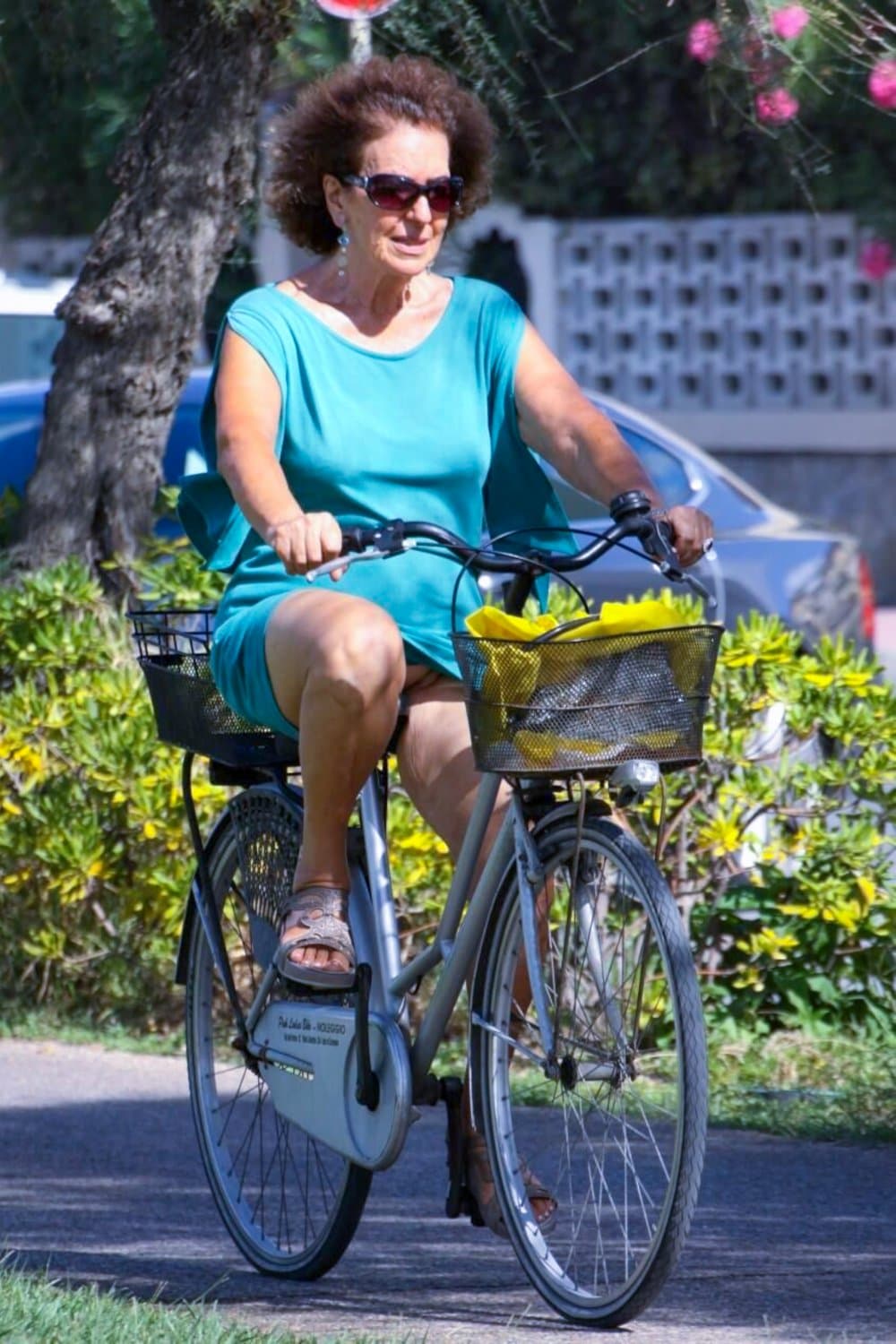 Granny without panties on the bike...