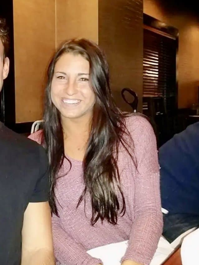 Click to view full size Girlfriend Kelsey. Pics and Nudes. Would You Pull Out? Thoughts?