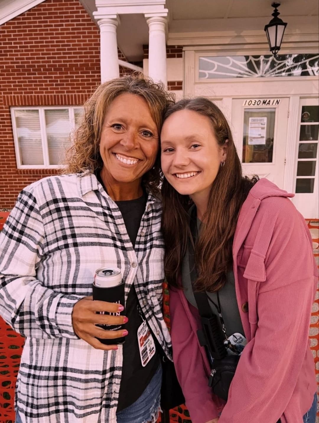 MacKenzie has such a fuckable cumface