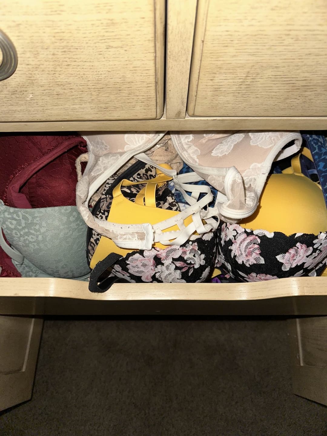 Spying on my mother in law and her nice ass (more coming) will trade