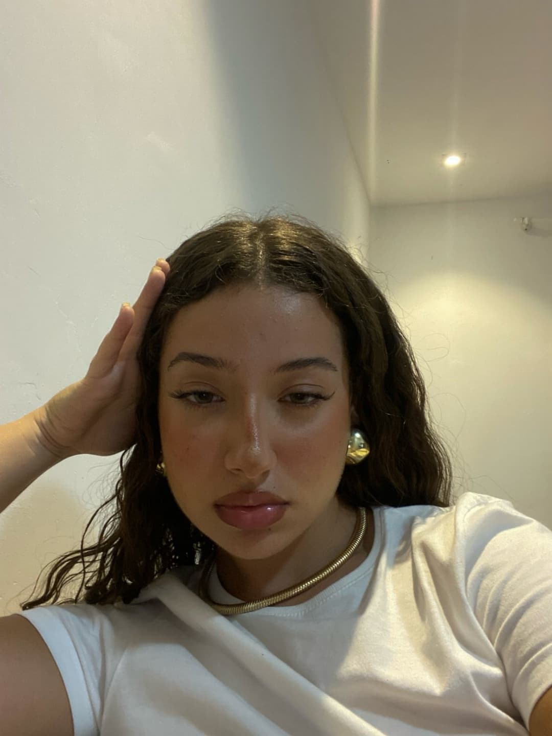 NOVINHA SENSACIONAL! Faz anal, senta bem, oral bem feito, bunda grande, bonita, gostosa e safada!