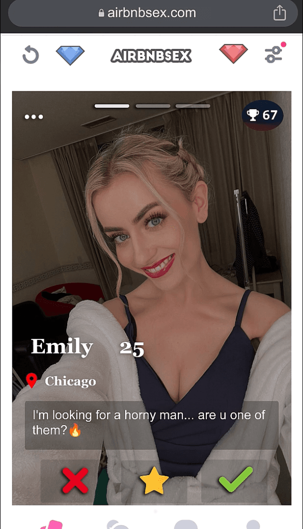 Emily, 25, Chicago - Petite Blonde Gets Multiple Cumshots At A Party