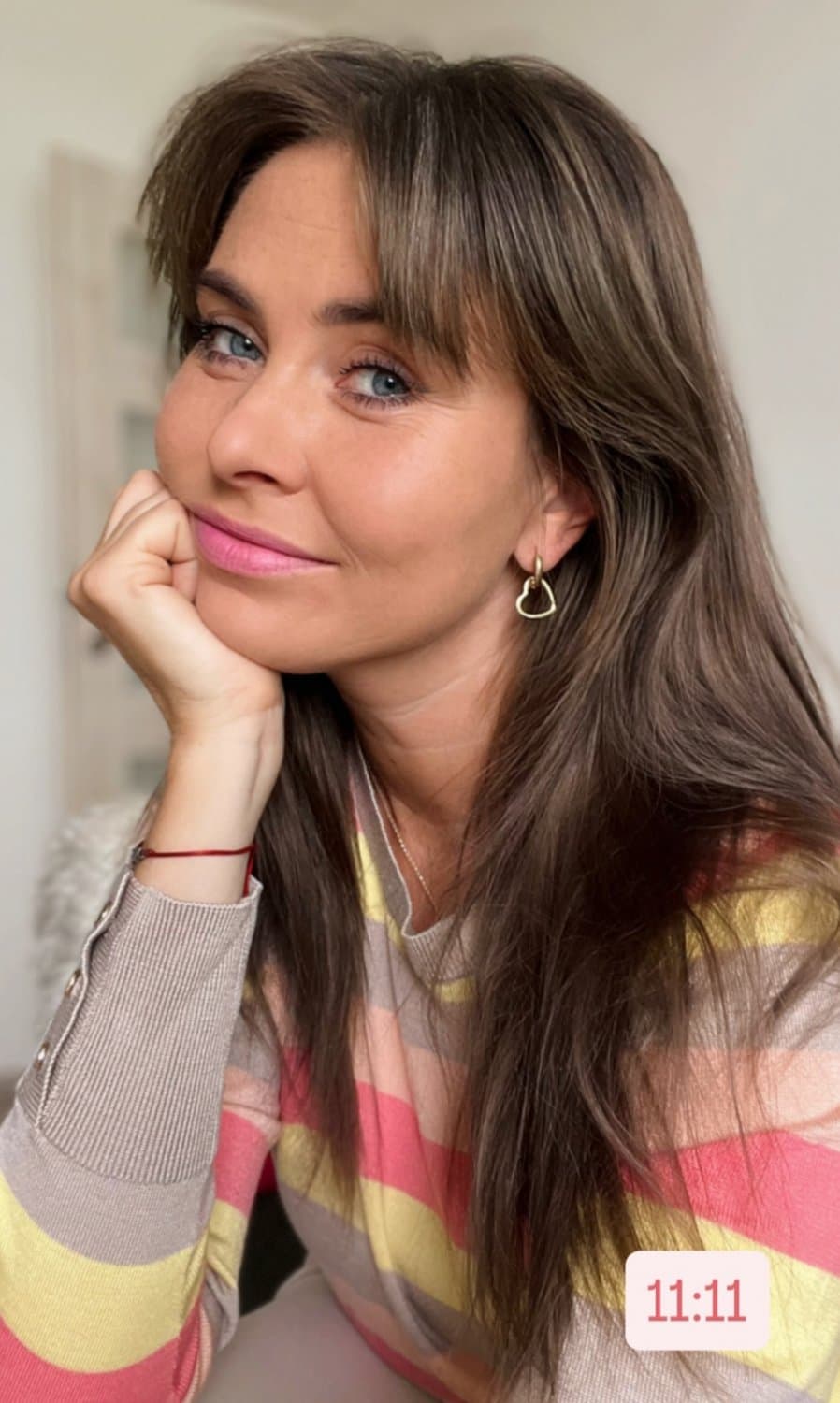 Which one would you fuck? ??? MILFS OR TEENS ?