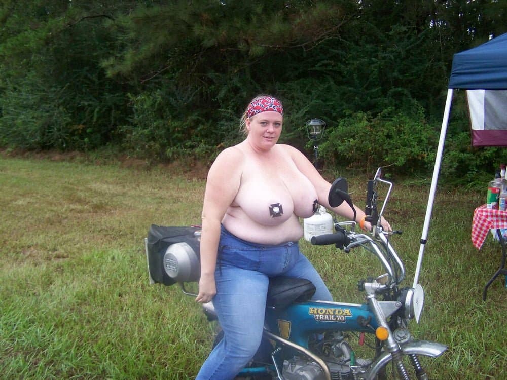 Various Big Breasted Biker Chicks...     (z)