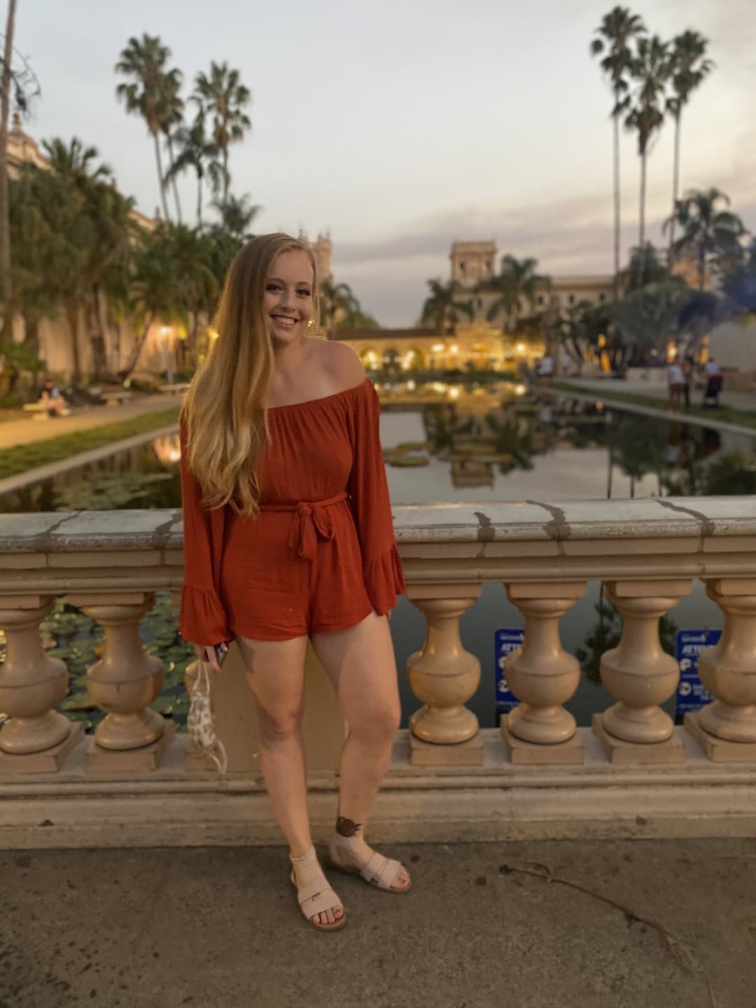 Flight attendant showing some thick blonde white babe action