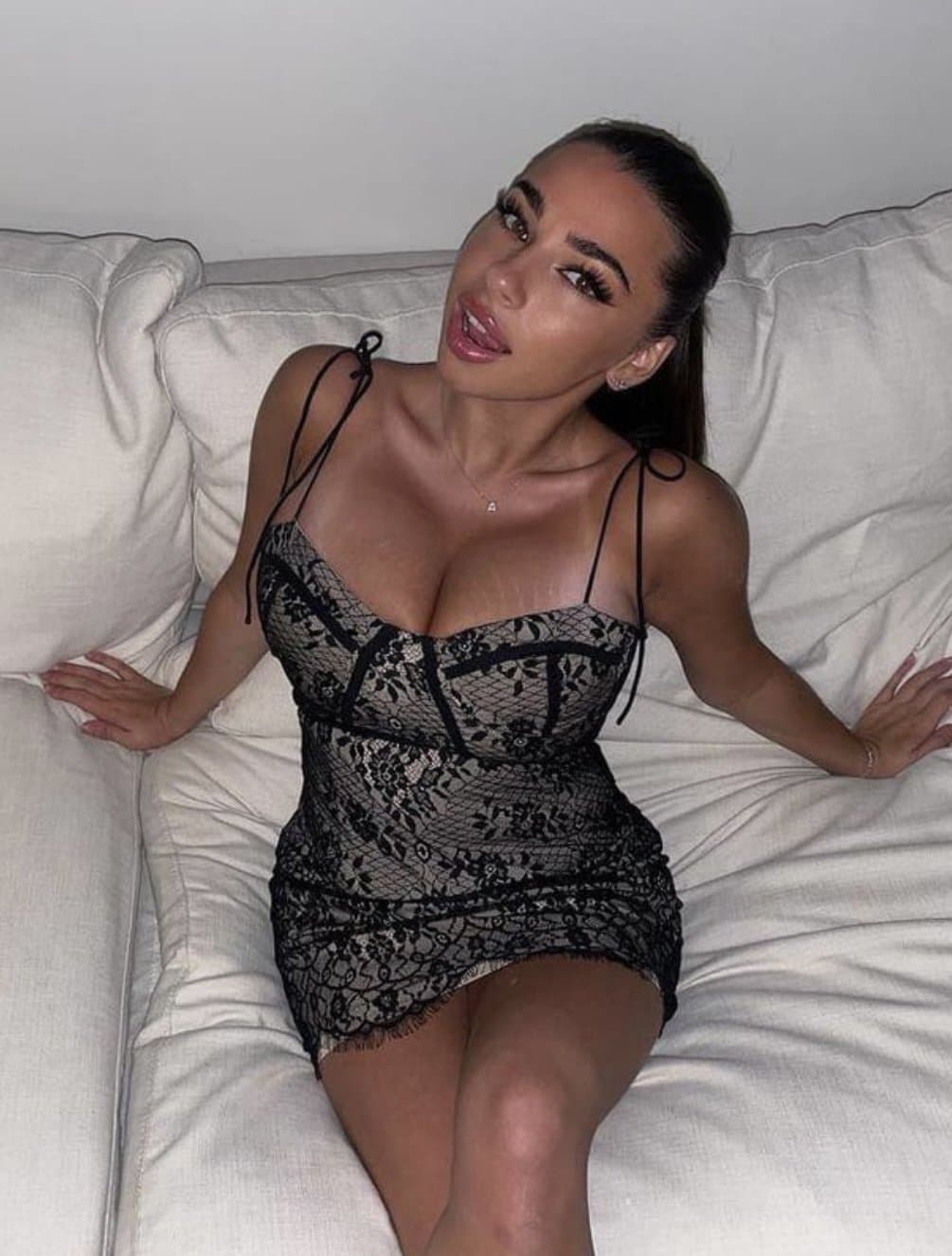 Click to view full size Busty fucking whore pretty much asking everyone to walk by & ejaculate our loads all over her