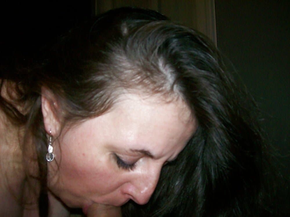 Je suis disponible pour vous venez nombreux pour me remplir le cul