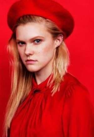 Model takes off her clothes, goes nude to try advance her career