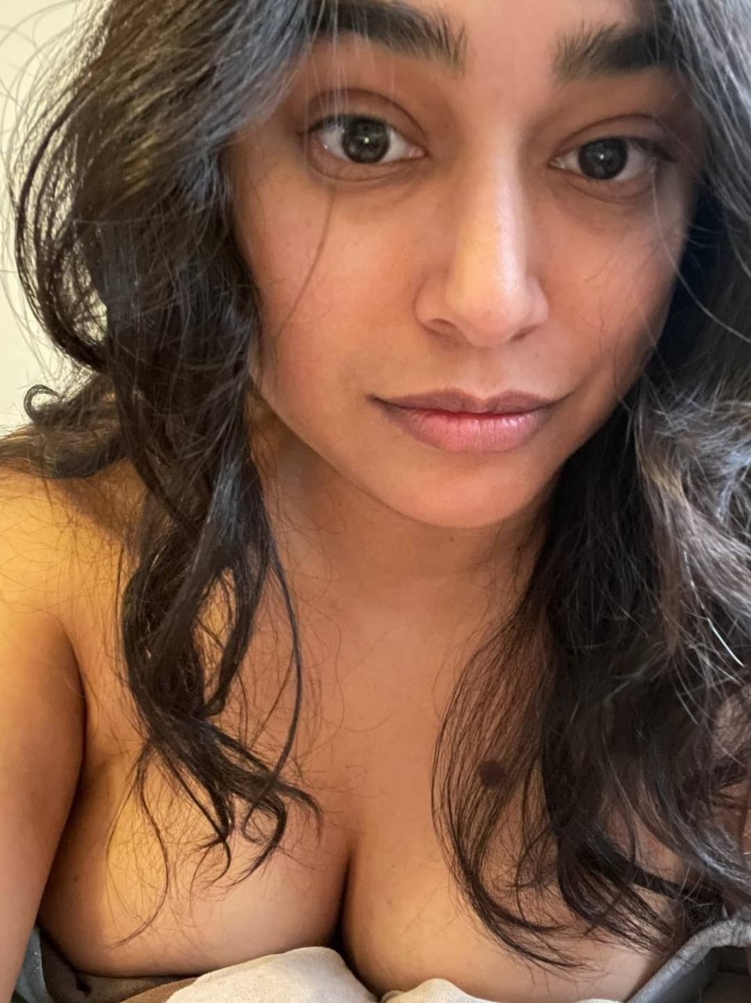 Click to view full size Tetas, tetas, y más tetas!