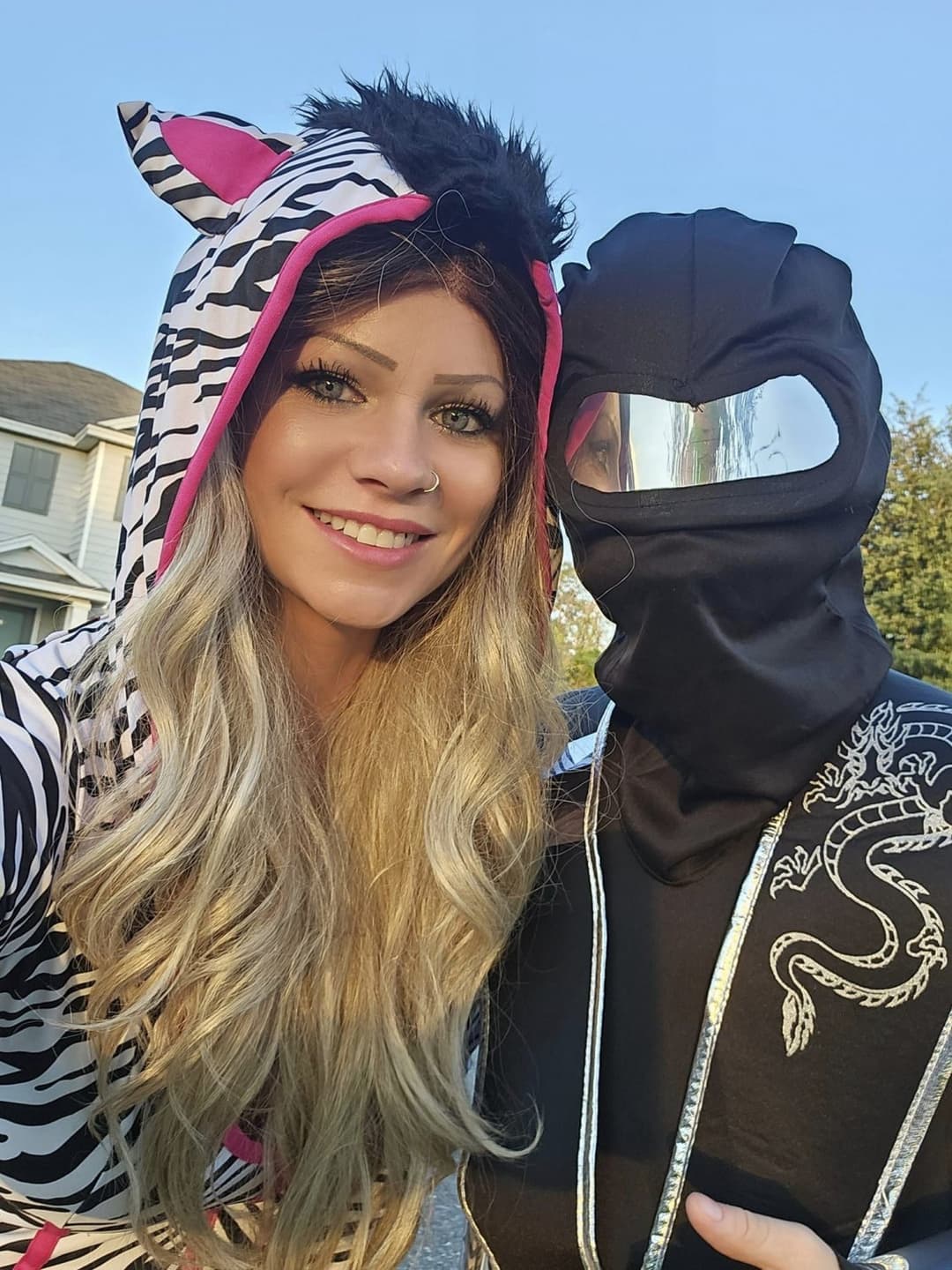 Jessica does have a smoking hot spring break body. Too bad she only showed her tits to G G W