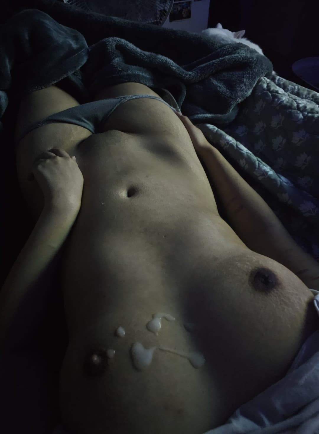 ABG More of my Asian gf, next upload will be more sexy videos! Yes including bj vids n sex vids!