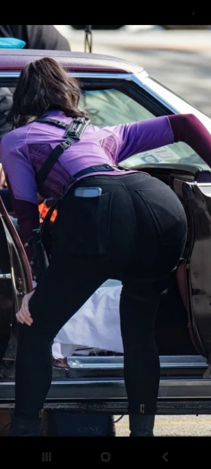 Kate Bishop Has Cake