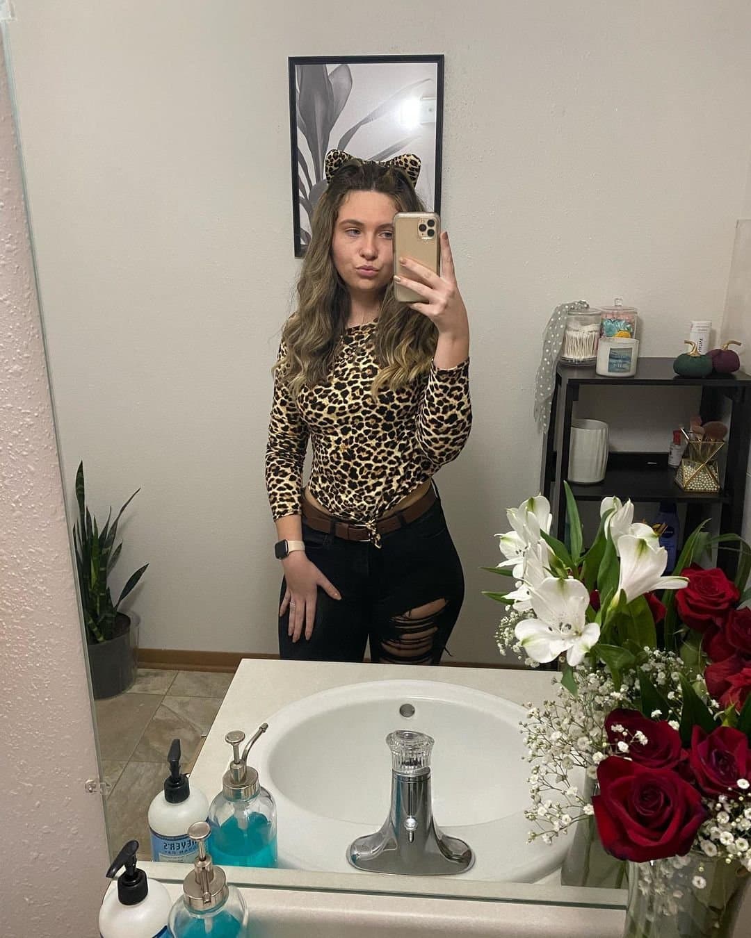 I want to know first hand how good a blowjob from her feels. I know she’s a bad nursing assistant