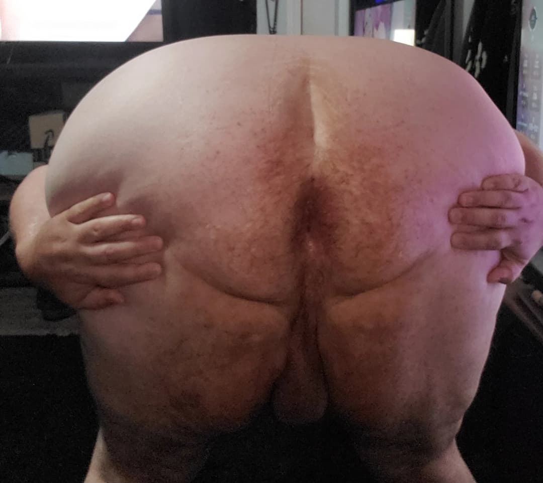 Sharing my chub, small cock and ass