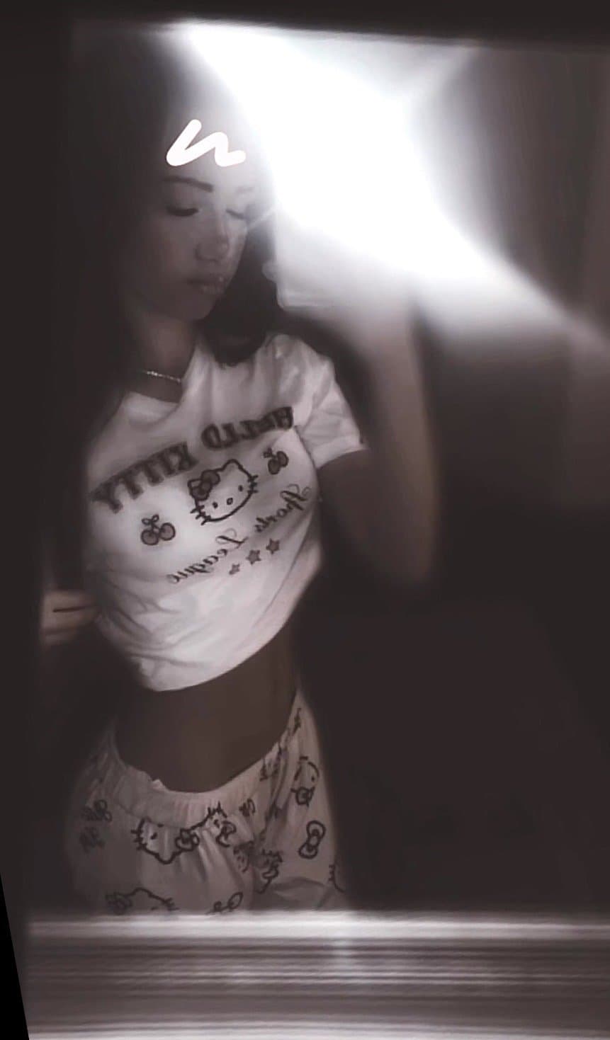 Sexy slut Payton barly legal ?