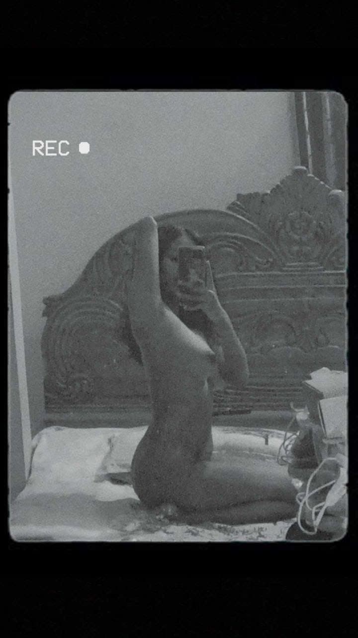 Click to view full size Cute shy Indian girlfriend