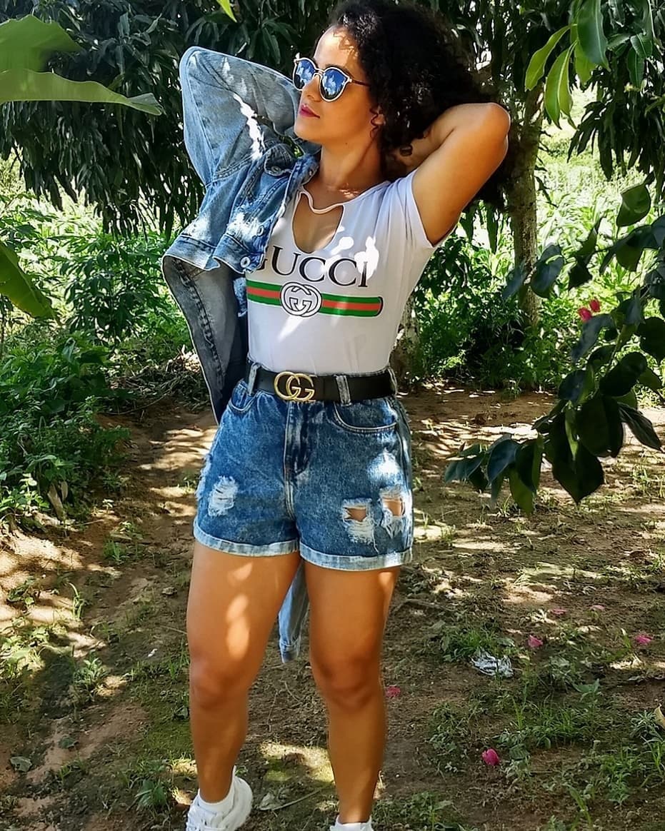 Click to view full size Minha nova deusa dona de casa já mim fez gozar muito