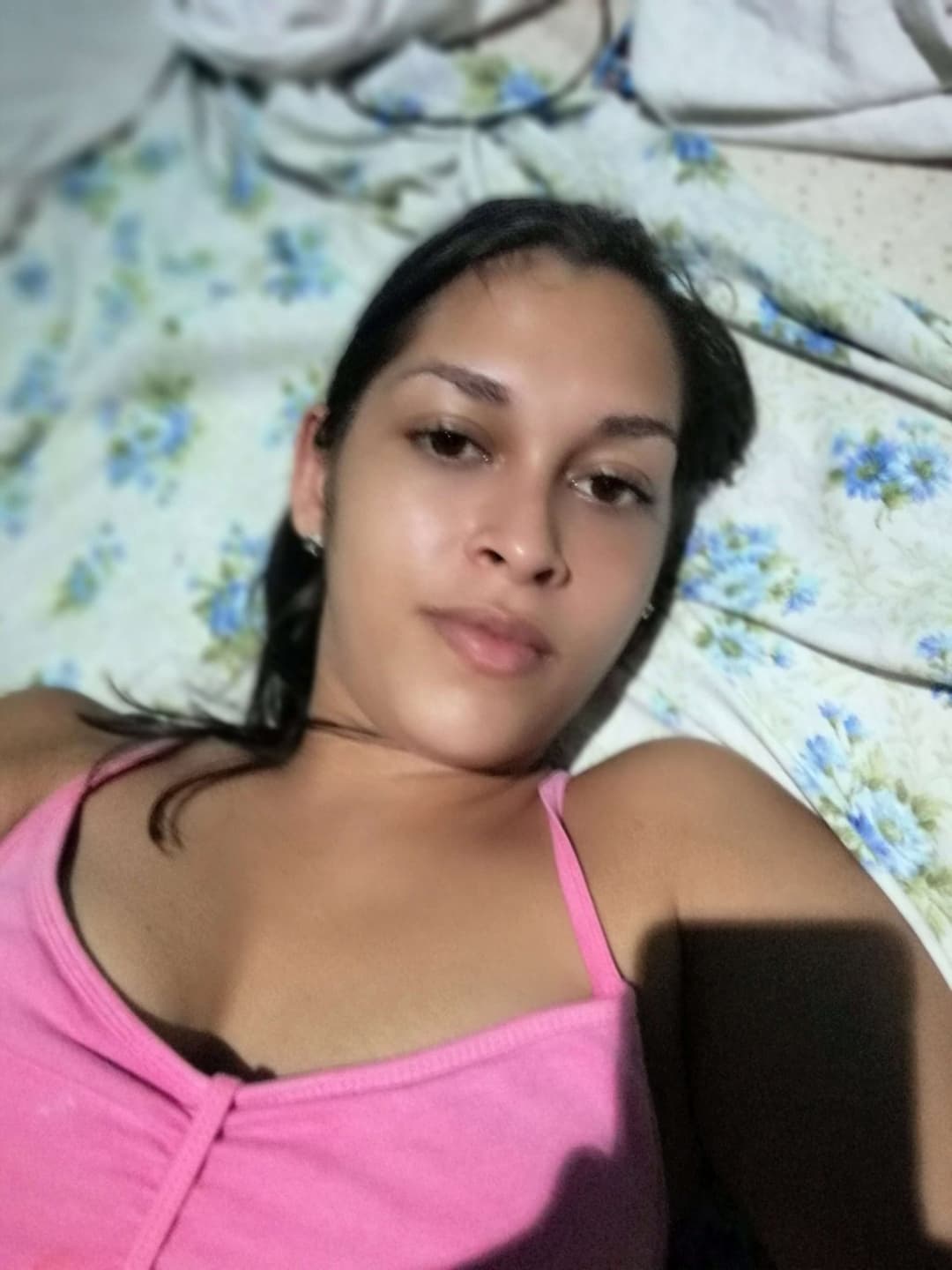 Colombiana mostrando la concha