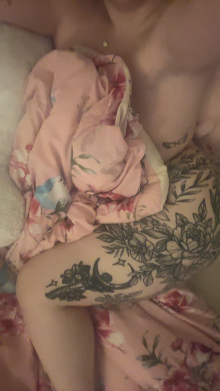 You gotta taste my curvy body