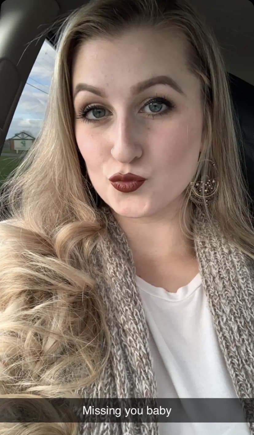 Simp risking for Brittnay. She deserves bigger dick than mine. Save and post her