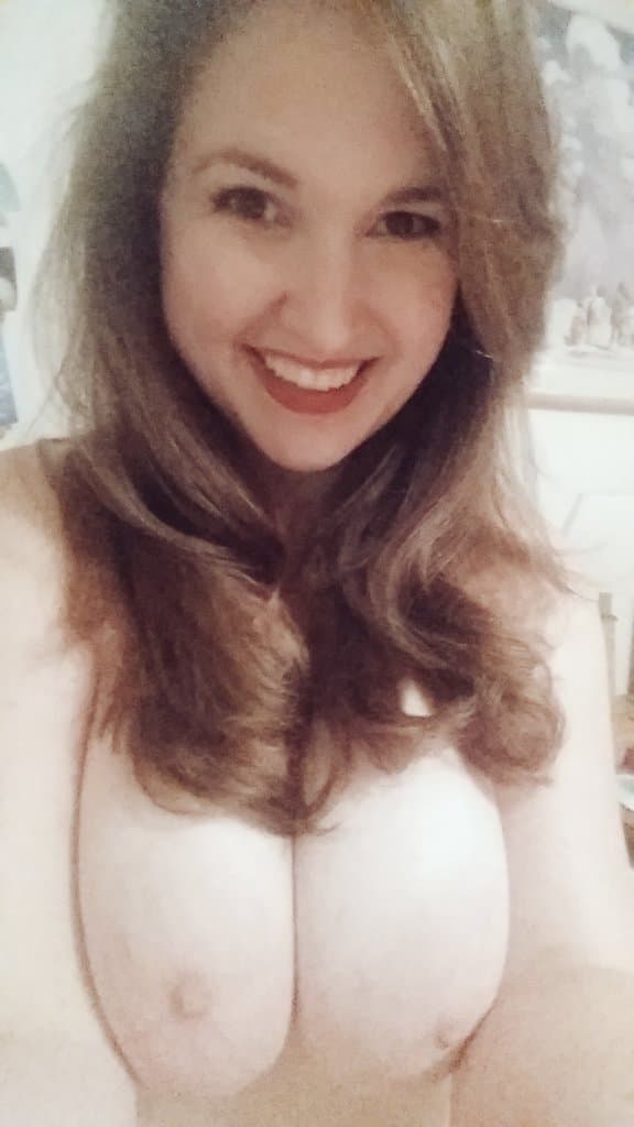 Massive Tits And Ass on Slutty Chunky Pawg