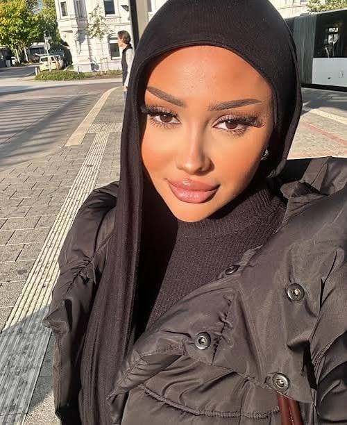 iraqi hoejabi with dsl showing why hijabi bitches r the best ????
