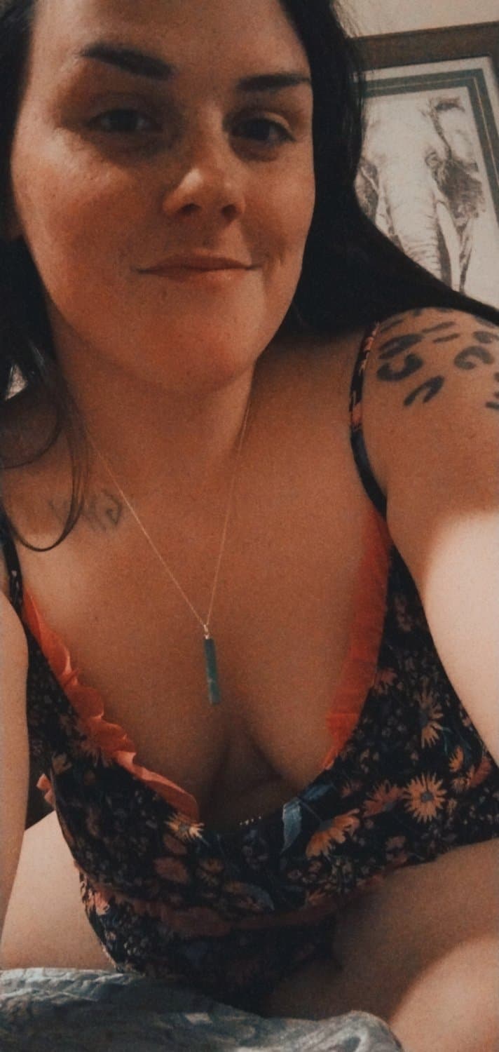 Hotwife pussy must watch