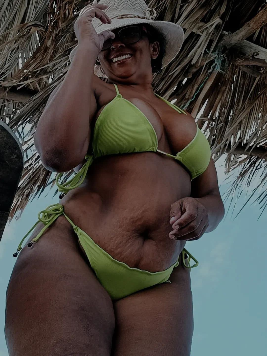 Márcia coroa safadinha