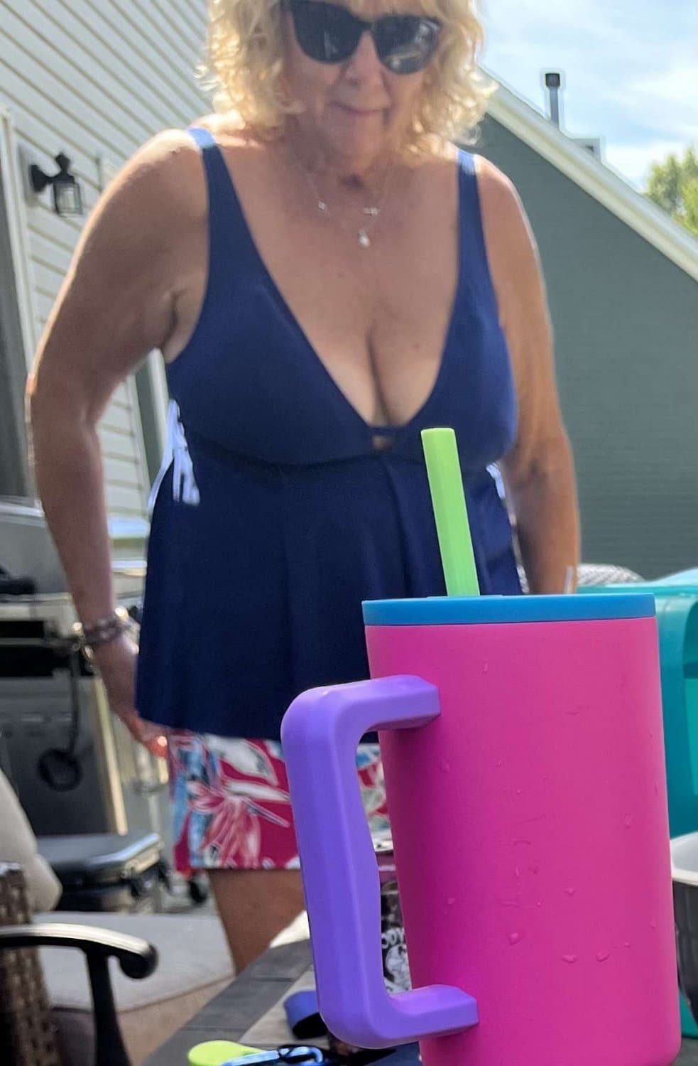 Click to view full size 60yo Mom still gets guys hard