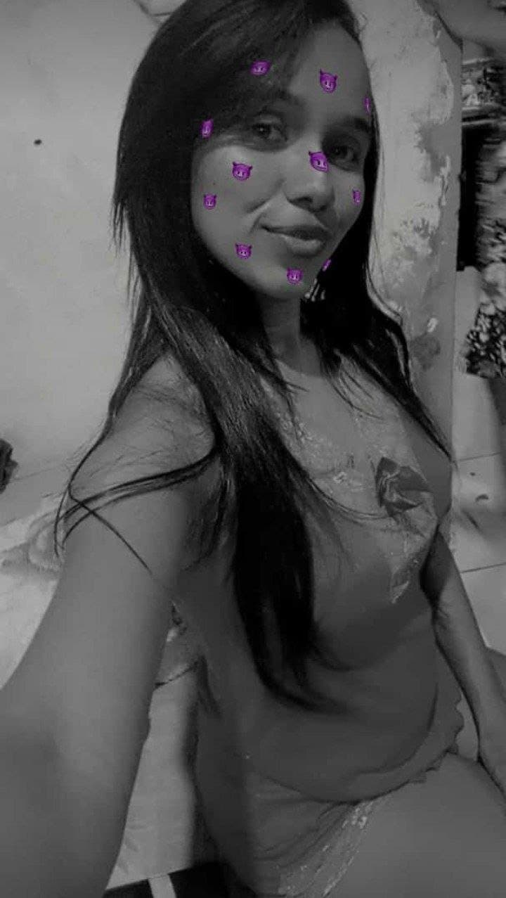 O ex vazando a Leana gostosinha.