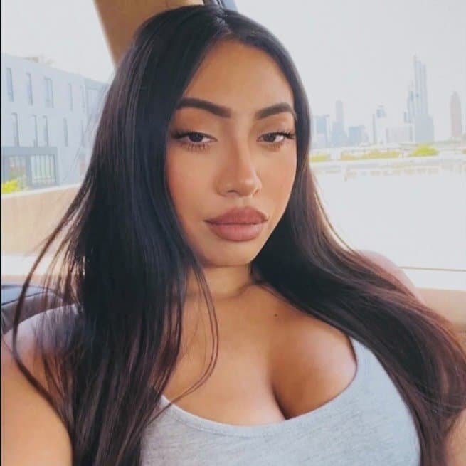 Latina From HS With Dick Sucking Lips