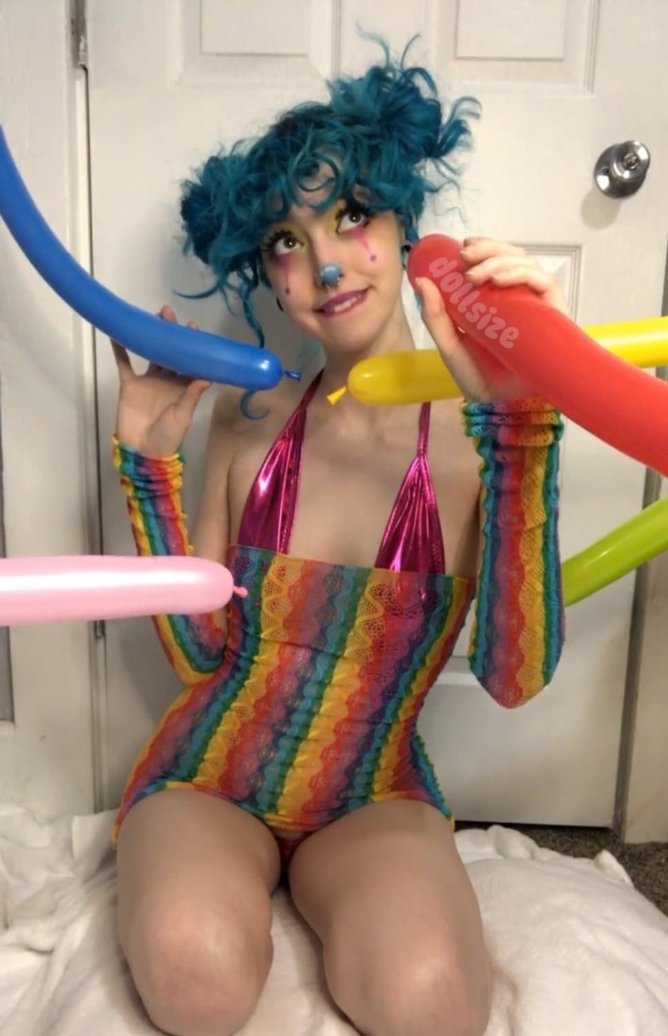 Slutty clown girl