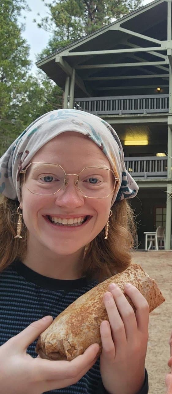 How pink do you think her pussy is-sfw