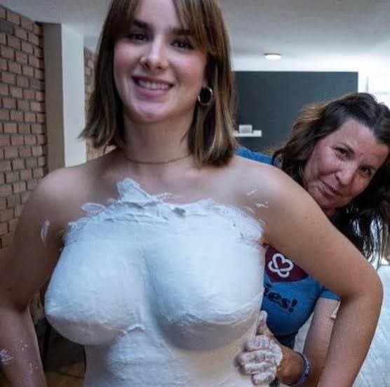 La  Gala con las intermitentes prendidas ???