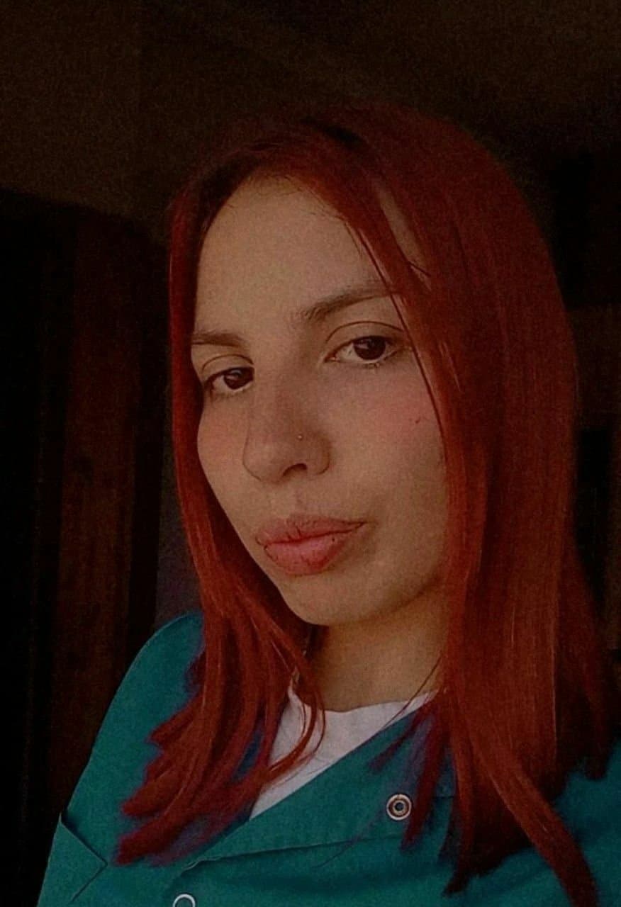 Cara de petera tiene esta, te debe dejar seco de lechita