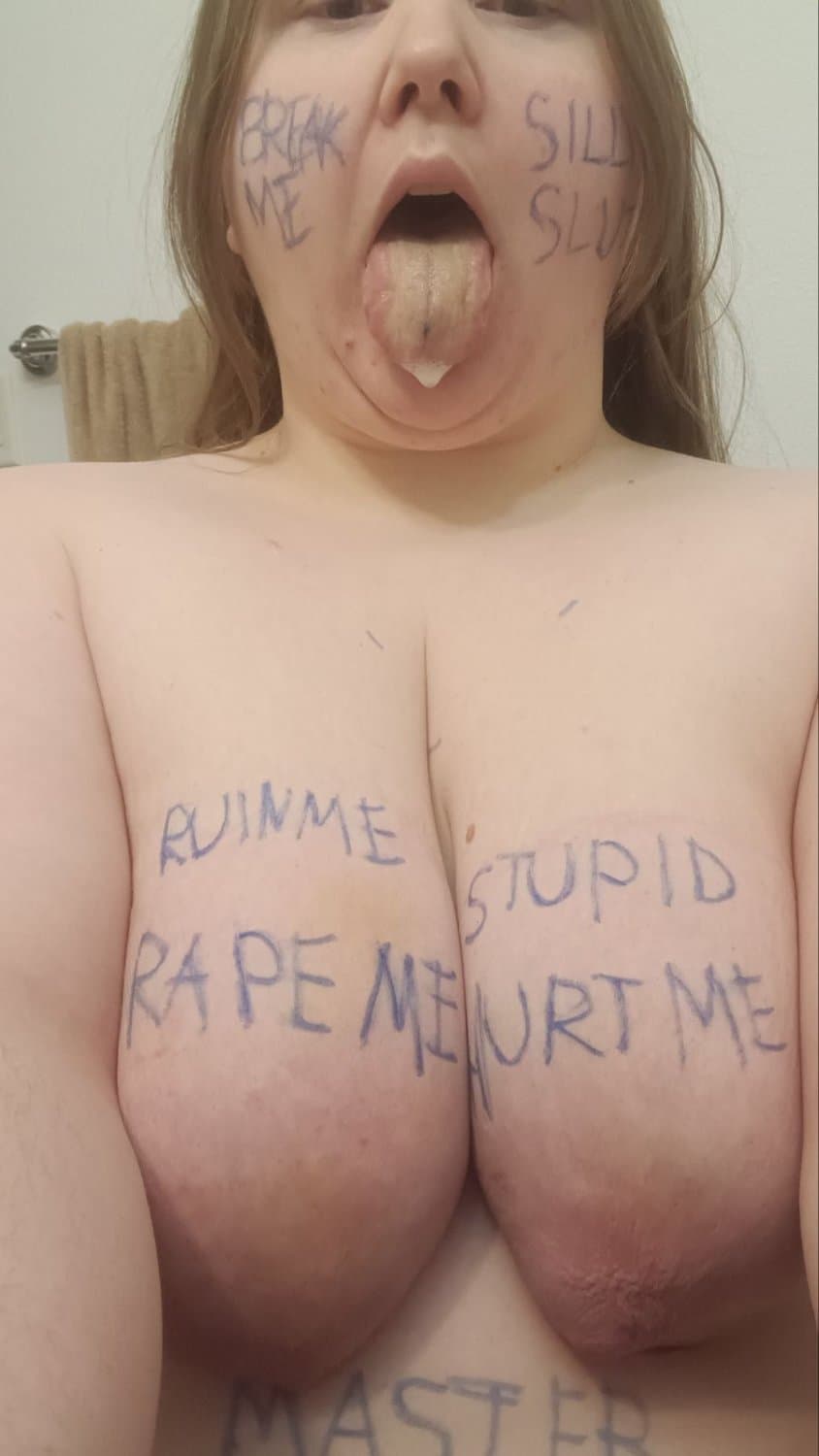 Pathetic attentionwhore Mimi is a dumb desperate set of holes & eager to be ruined