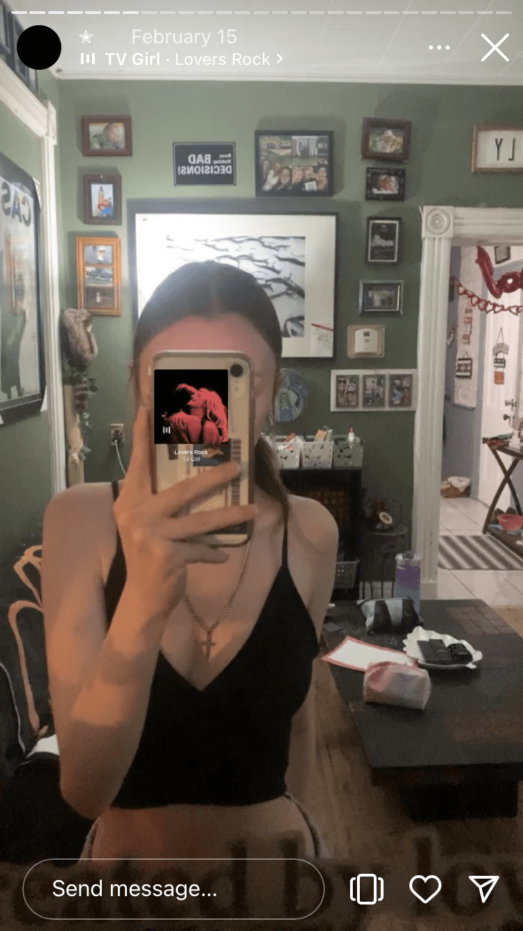 Sexy sluts Halloween ???