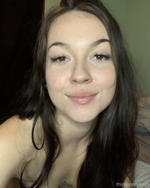 Naughty white girl plays with herself in public change room