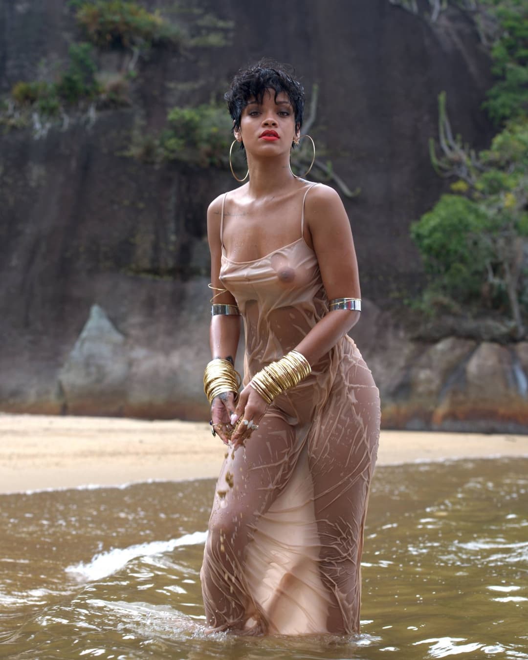 Rihanna - 2014 Vogue Brazil Outtakes v1
