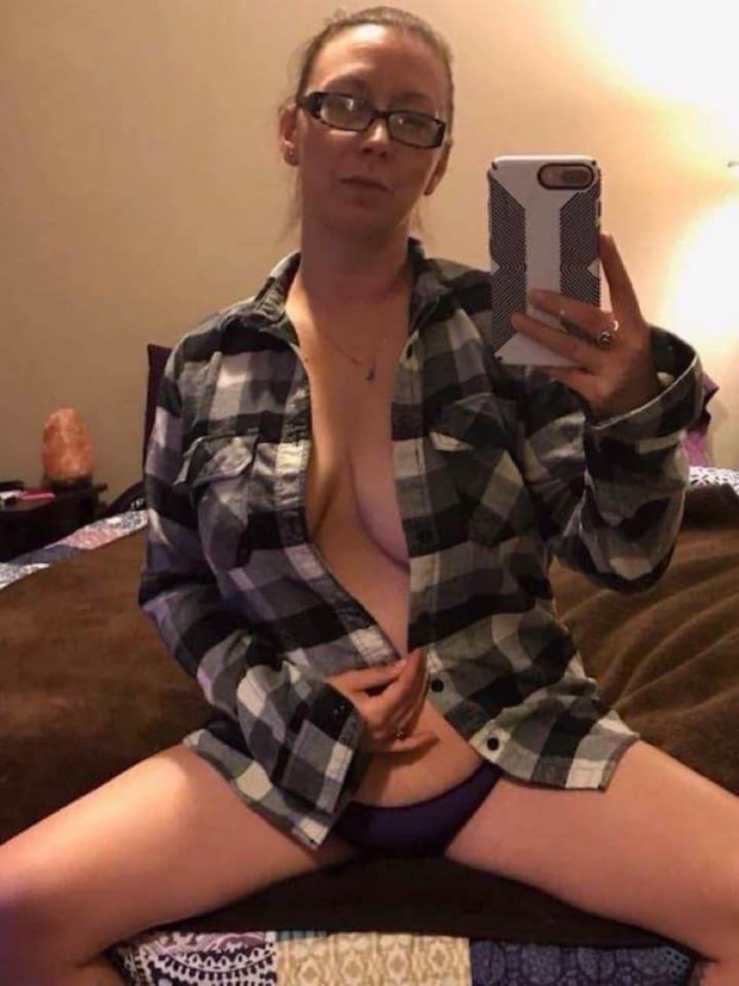 Mom Of Two Stolen Pics