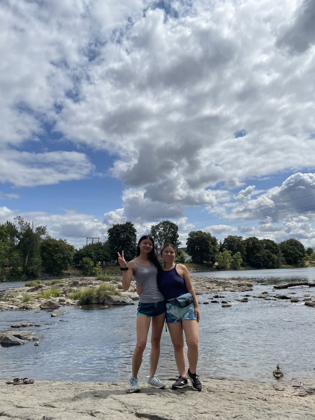 <<shy.asian.bestie<3>> part 2