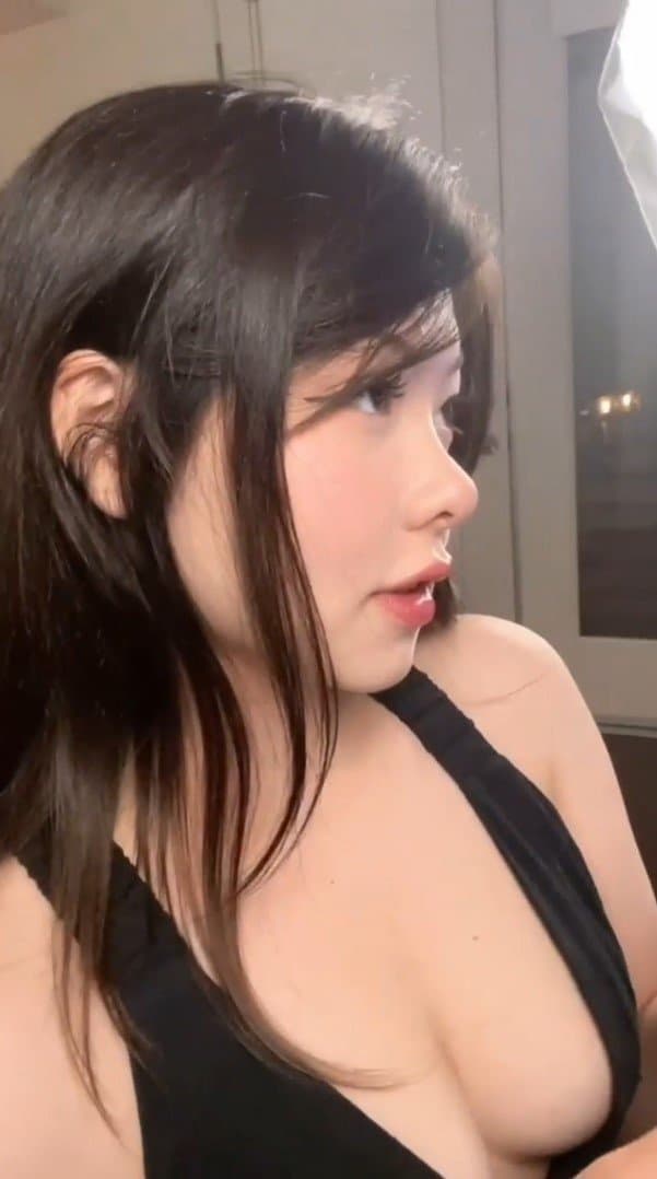 Julia Mayumi / Julia Nakamura / JuMayumi / JuMayumin