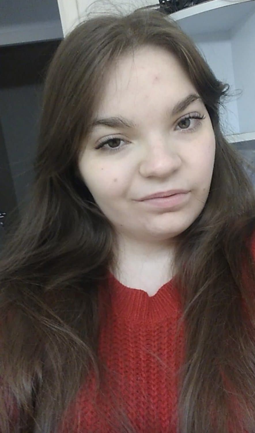 Click to view full size Lyzon Buro grosse putain à baiser de force