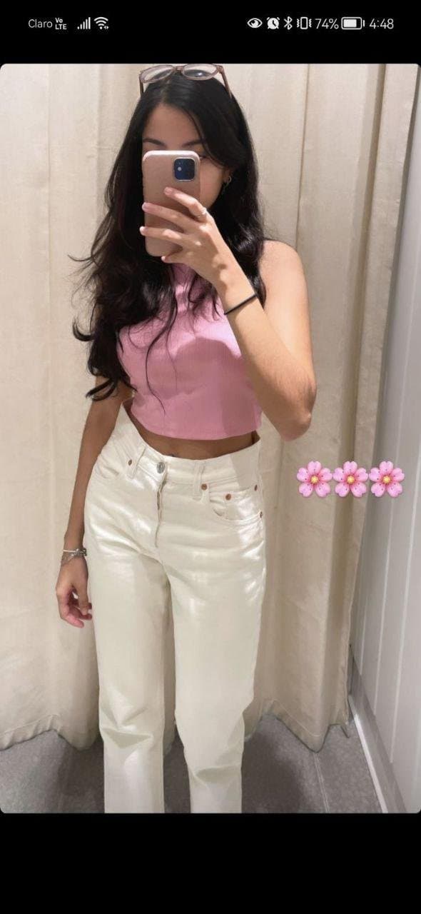 Tight Latina rich teen is a natural cock tease. Honduras slut loves giving blue balls and head