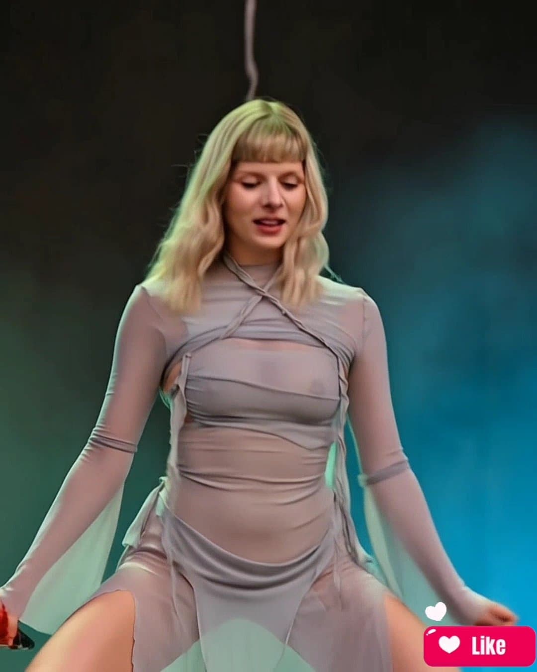 Aurora singer - Aurora music New Novo (AI) Fake