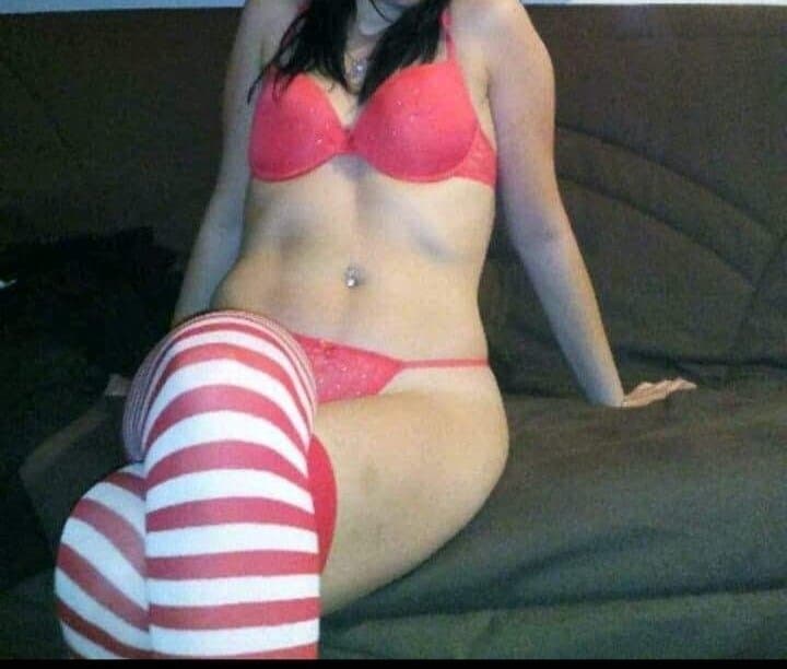 Audrey ma salope, commentez pour plus - Audrey my bitch, comment for more