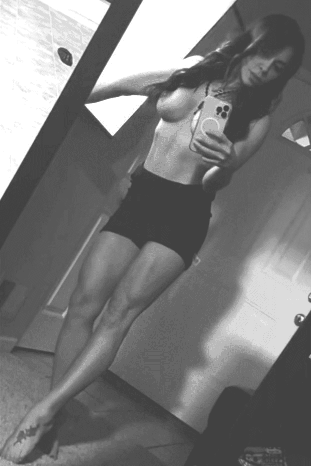 gold digger MILF with big tits, ass and tight body