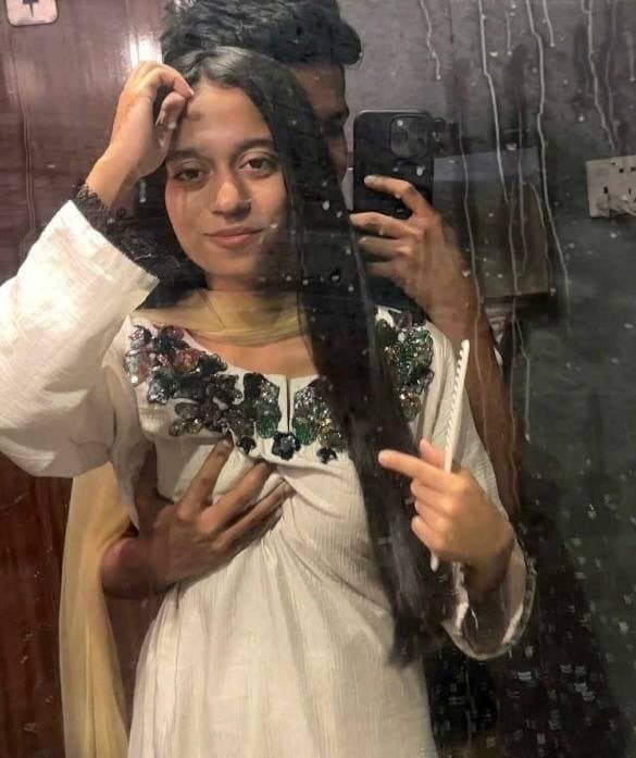 101 - Indian girl dancing and riding dick